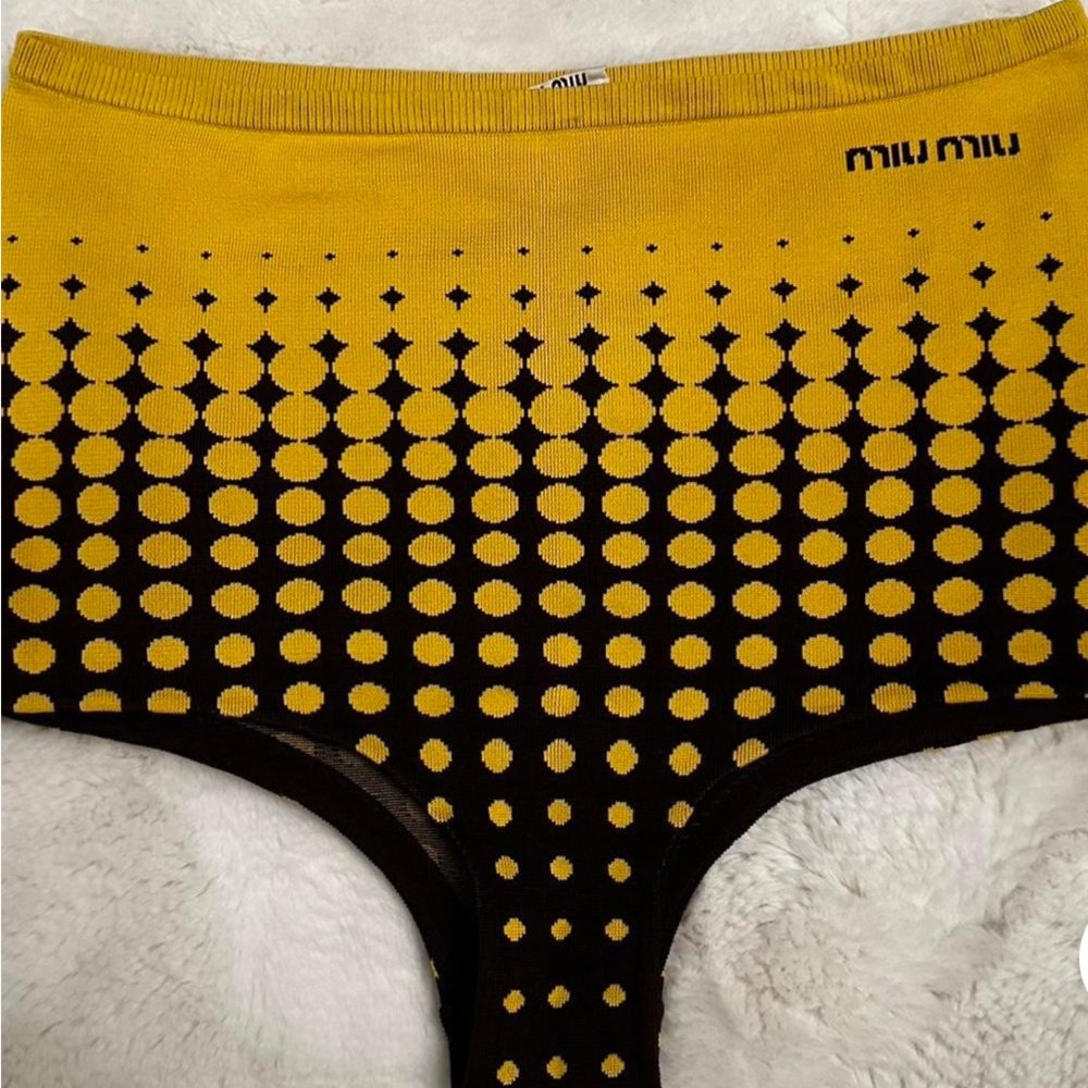 Miu Miu Yellow and Black Gradient Dot Bike Shorts